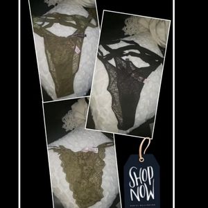 Victoria's Secret sz Large 3 pairs